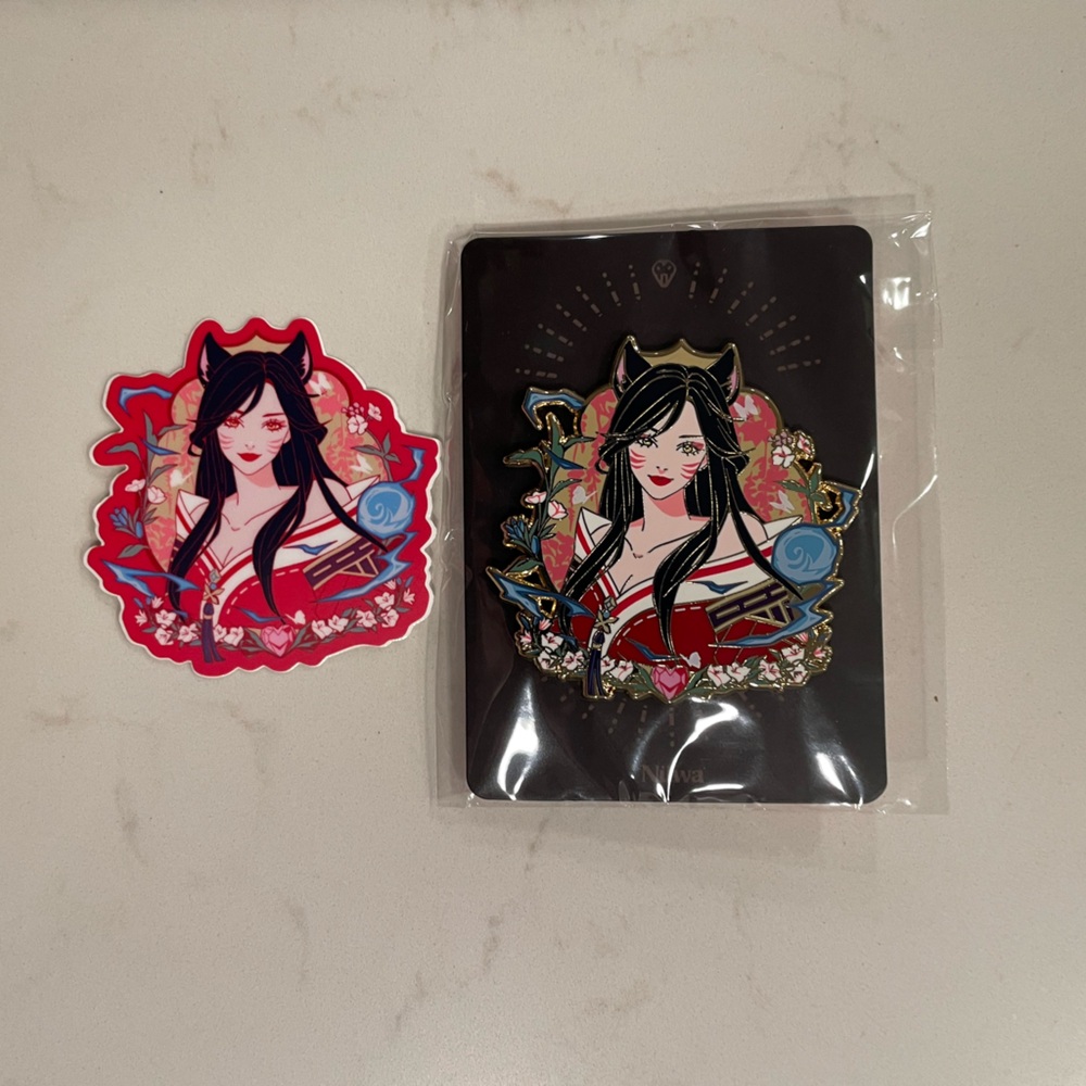 Nüwa May 2024 Patreon Queen Fandom Tier pin + sticker Ahri League of Legends